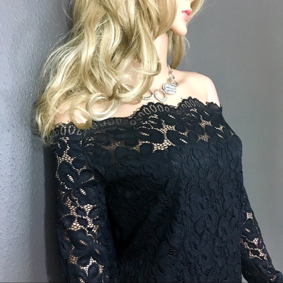 Off the shoulder lace blouse Sz 14 - Picture 2 of 5